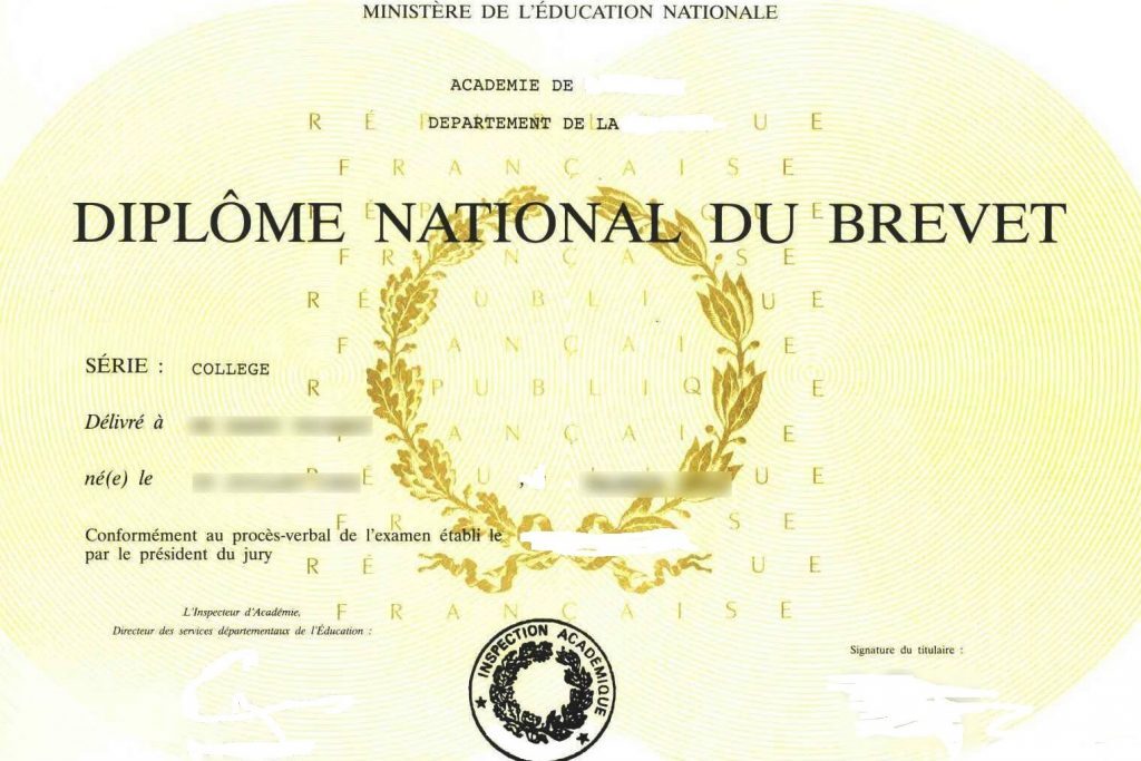 diplome-brevet-1024x683.jpg